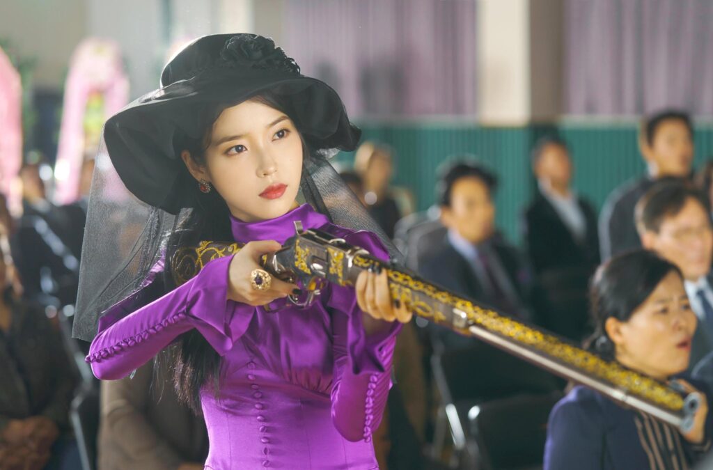 Hotel Del Luna